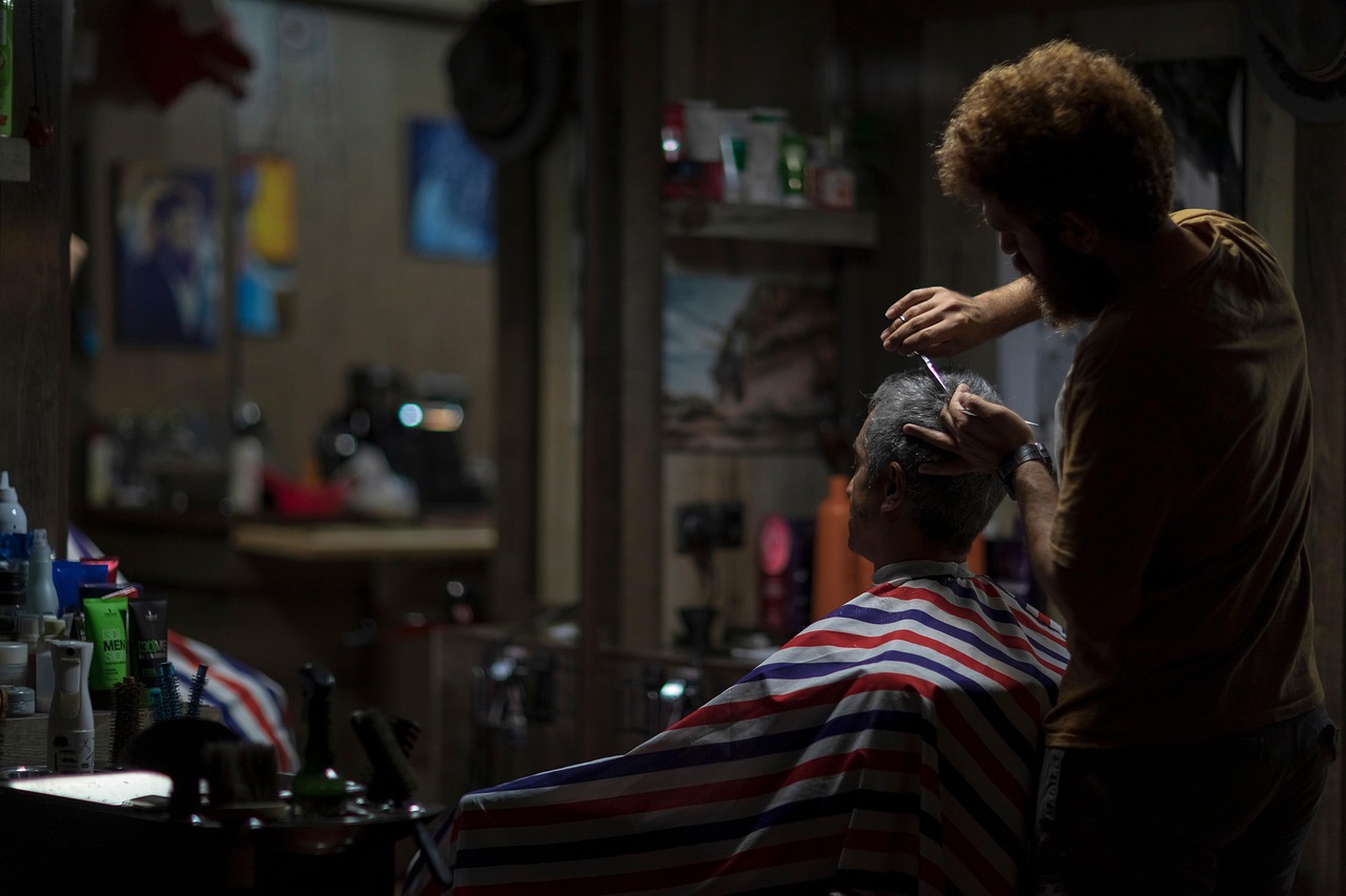 A haircut in progress at the salon chair